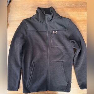 Barely worn Men’s Under armour full zip cold gear coat size small